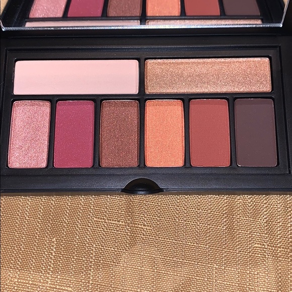 ✨Smashbox Cover Shot eyeshadow palette - Picture 2 of 3